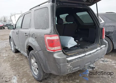 2010 Ford Escape Xlt из США, поврежденный, VIN 1FMCU0D76AKA42828